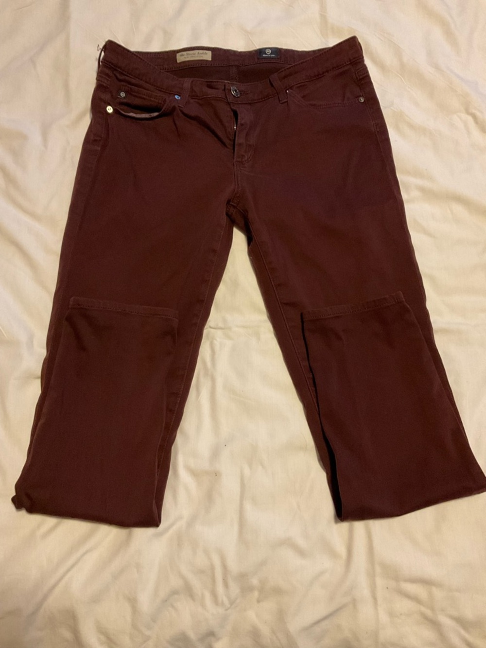 AG Adriano Goldschmied Women's Cropped Jeans in Deep Burgundy